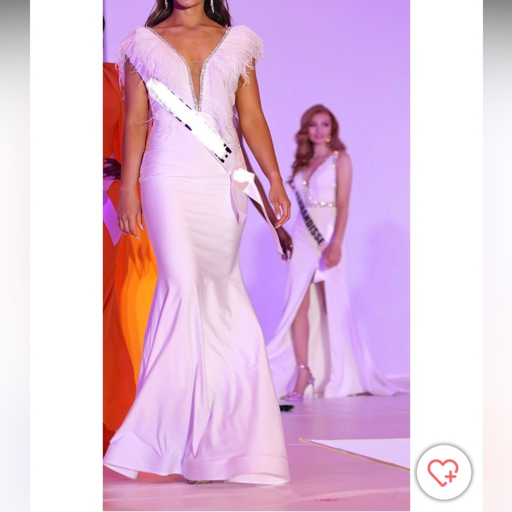 White evening gown with mermaid fit, feathers, stretchy material.Great condition